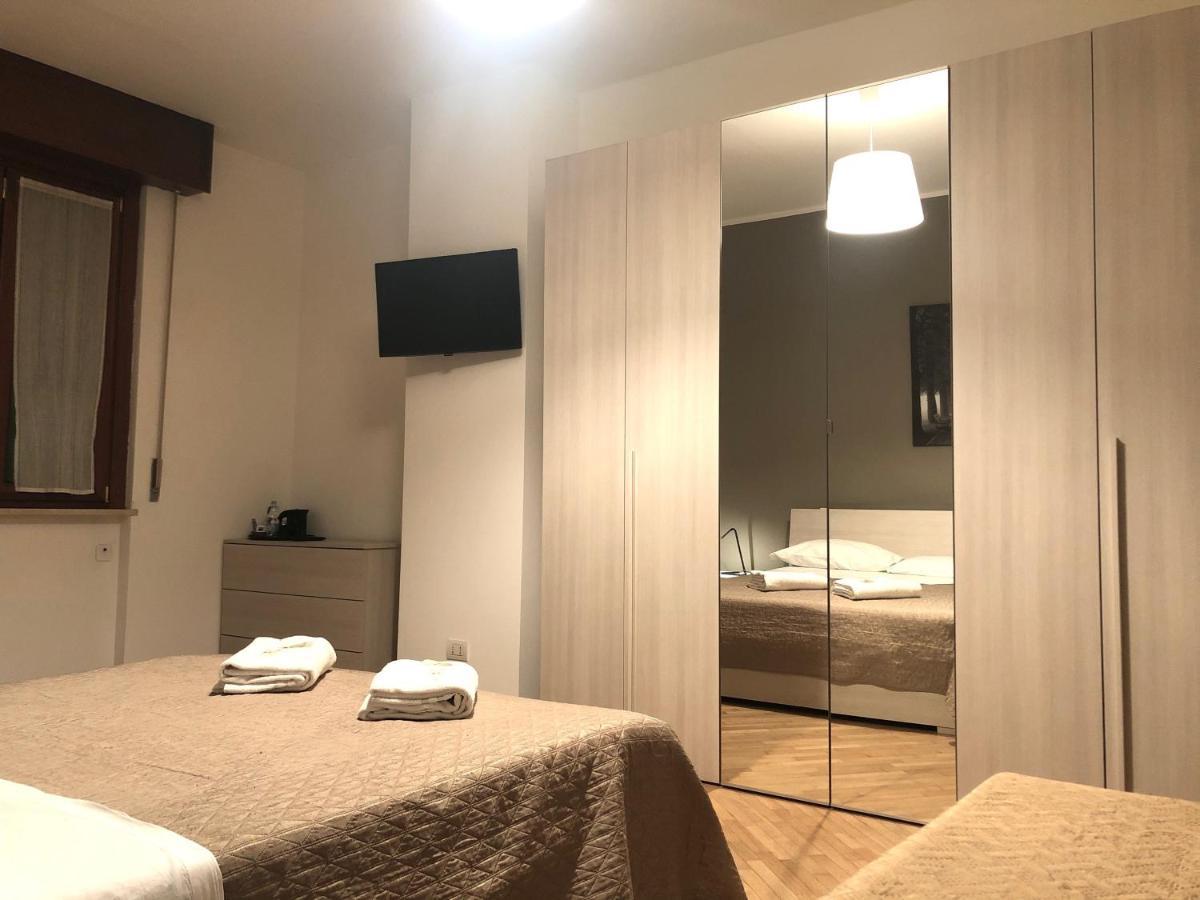 Guest House Brianza Room Milano Esterno foto