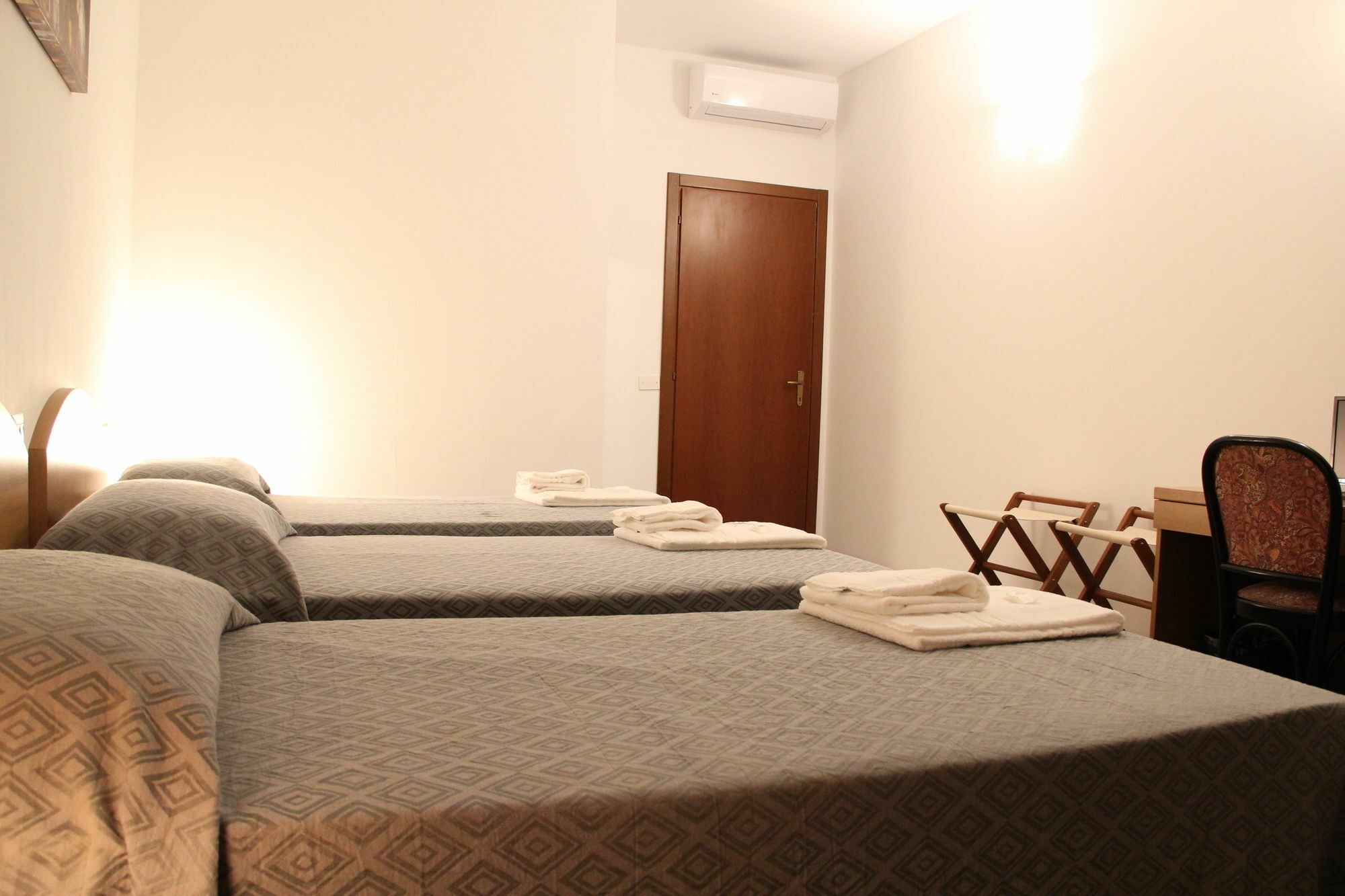 Guest House Brianza Room Milano Esterno foto